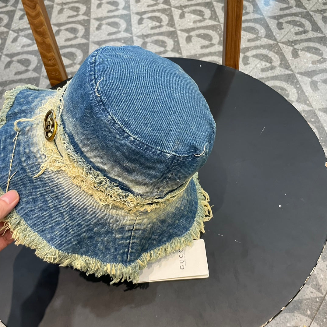 BUCKET HAT IN CLASSIC BLUE DENIM 226590
