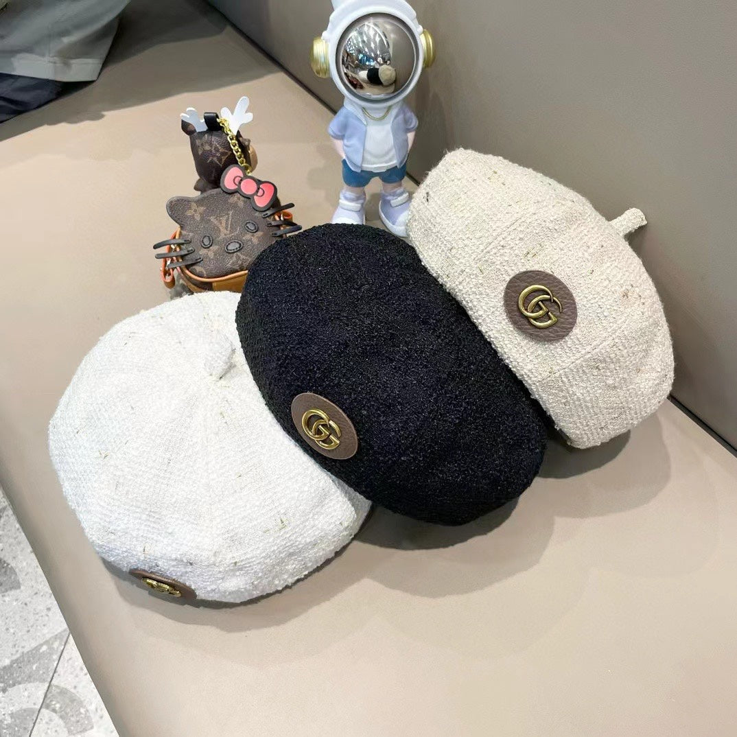 BERRET HAT IN BLACK TWEED 394272