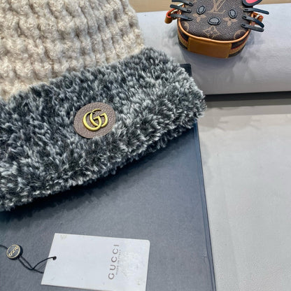 BEANIE HAT IN BEIGE WOOL AND FLEECE 399547