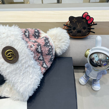 BEANIE HAT IN COLORFUL WOOL 400959