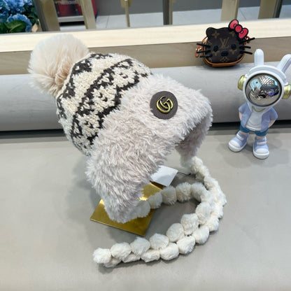 BEANIE HAT IN COLORFUL WOOL 400961