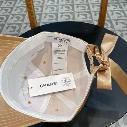 BASEBALL HAT IN GOLD SILK SATIN 404866