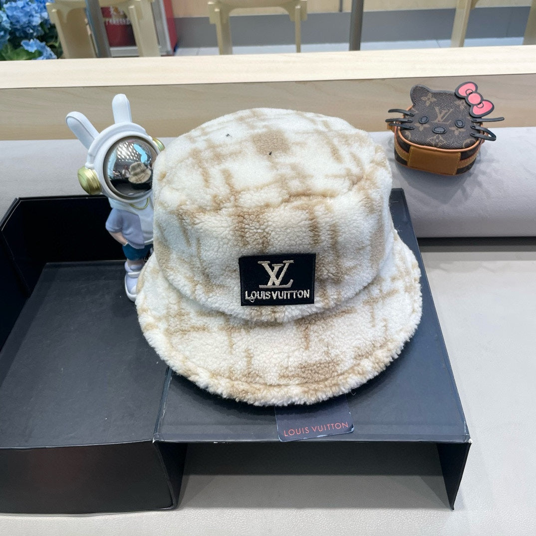 BUCKET HAT IN WHITE MIX BEIGE FLEECE 404740