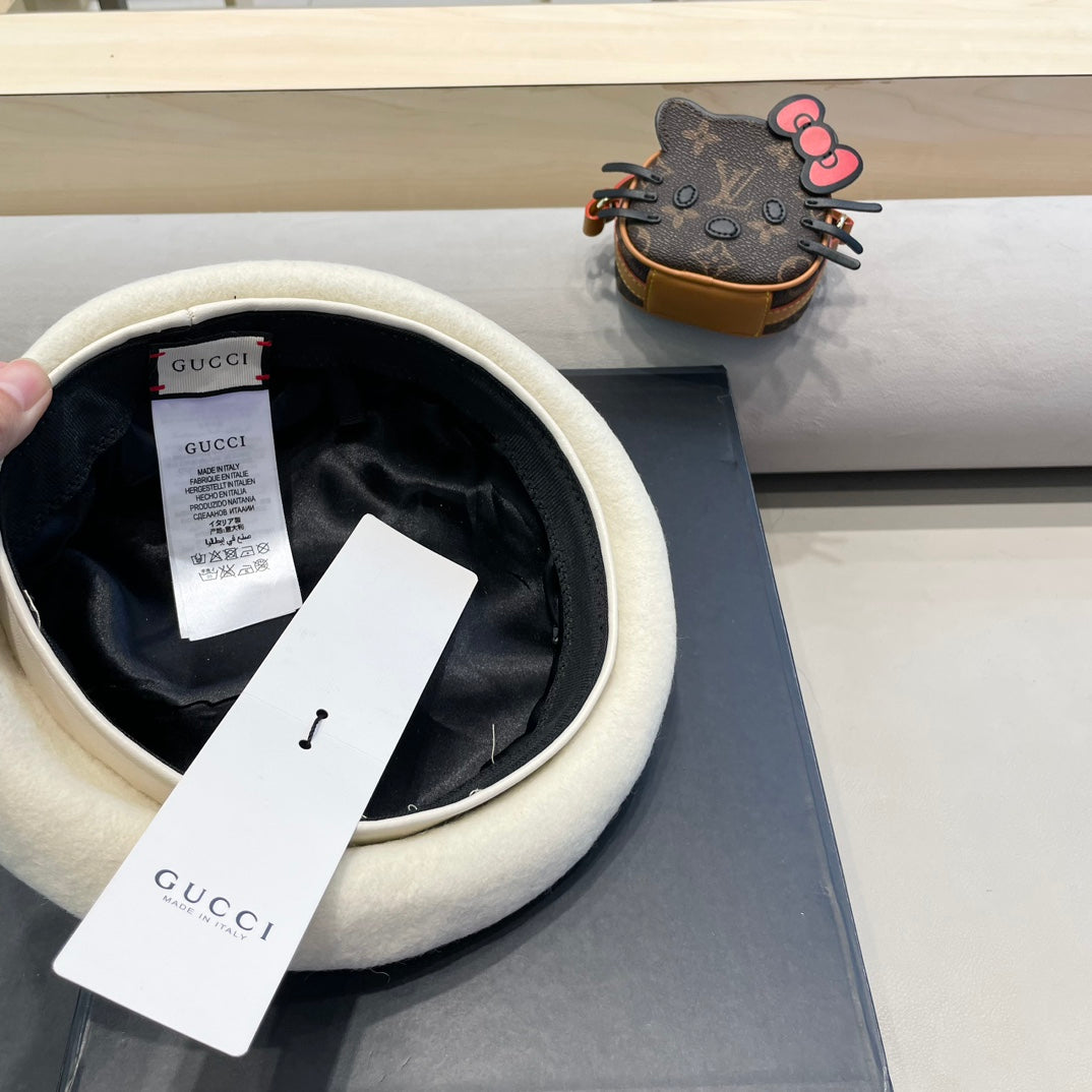 BERET HAT IN WHITE WOOL 406971