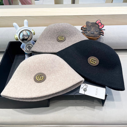 BLACK BUCKET HAT 411347