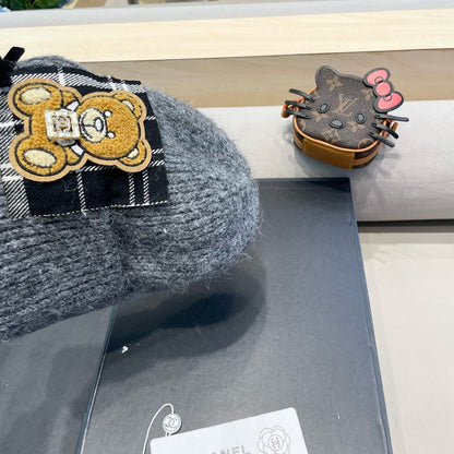 BEANIE HAT IN SHARK GRAY WOOL WITH BOW 421252