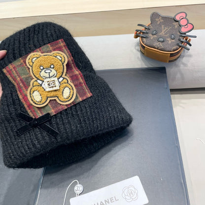 BEANIE HAT IN BLACK WOOL WITH BOW 421254