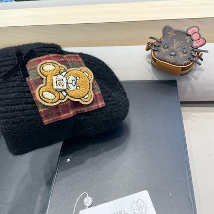 BEANIE HAT IN BLACK WOOL WITH BOW 421254