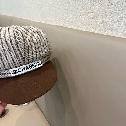 BERET HAT CHOCOLATE BROWN MIX WHITE 422561