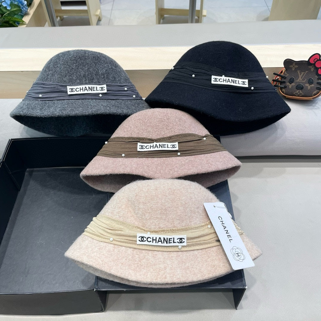 BUCKET HAT IN ROSY BROWN WOOL BLEND 426248