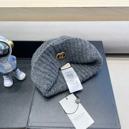 BEANIE HAT IN SHARK GRAY WOOL 434958