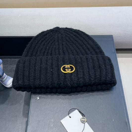 BEANIE HAT IN BLACK WOOL 434959