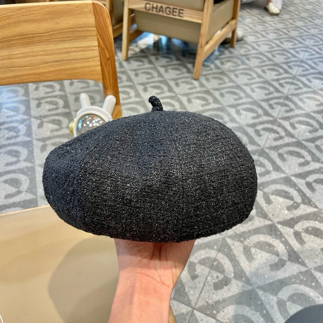 BERET HAT IN BLACK WOOL TWEED 430012