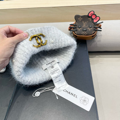 BEANIE HAT IN CLOUD GRAY WOOL 430081