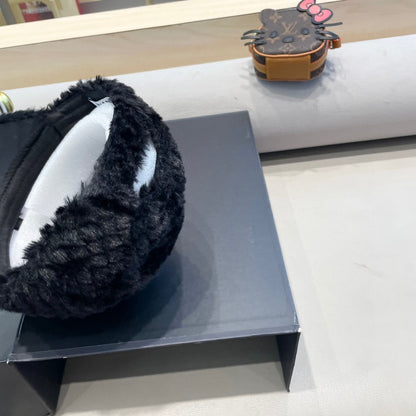 BASEBALL CAP IN BLACK FLEECE 431371