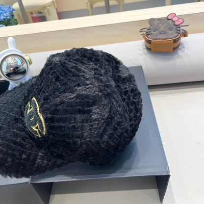 BASEBALL CAP IN BLACK FLEECE 431371