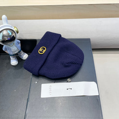 BEANIE HAT IN NAVY BLUE WOOL 433462