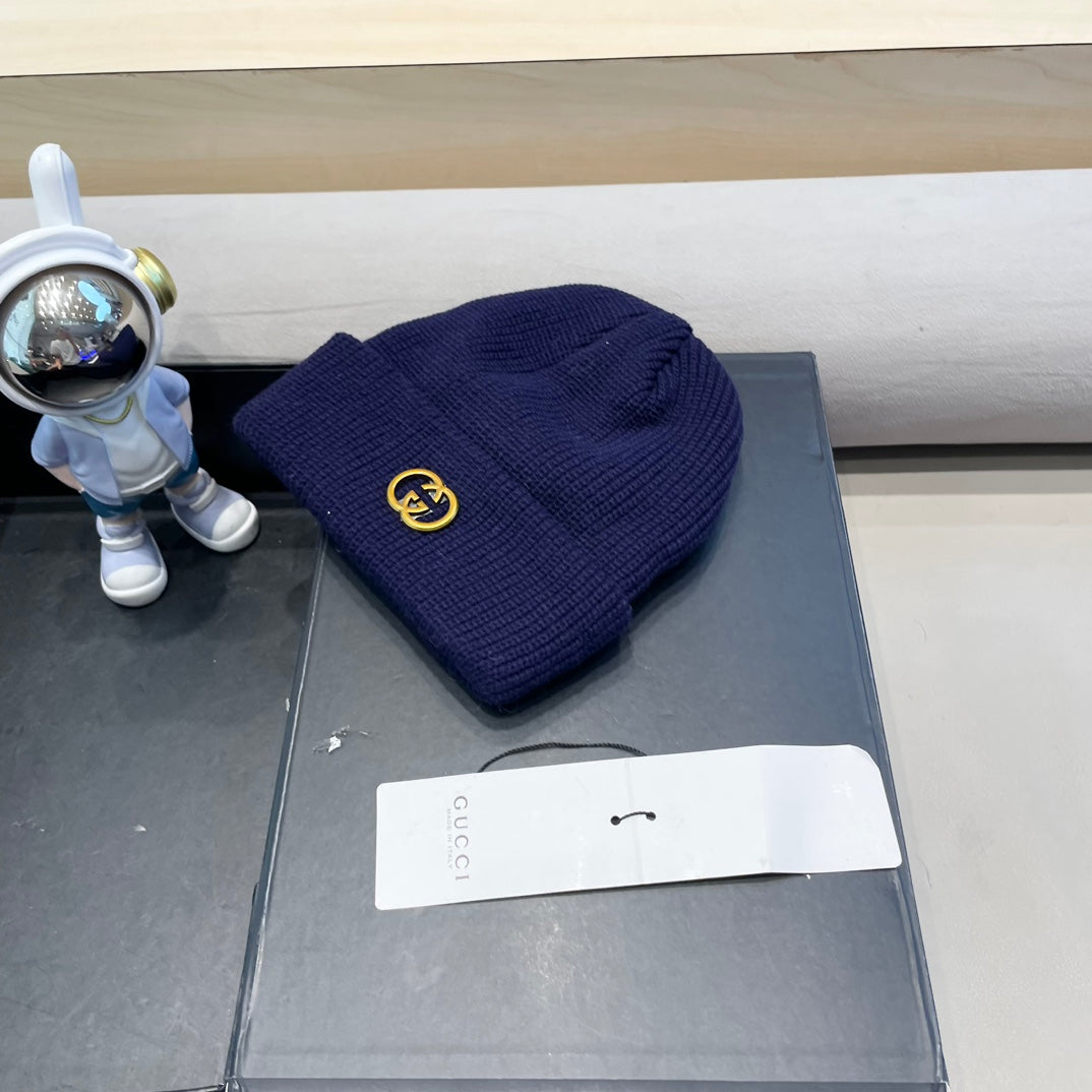 BEANIE HAT IN NAVY BLUE WOOL 433462