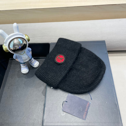 BEANIE HAT IN BLACK WOOL AND RABBIT FUR 433473