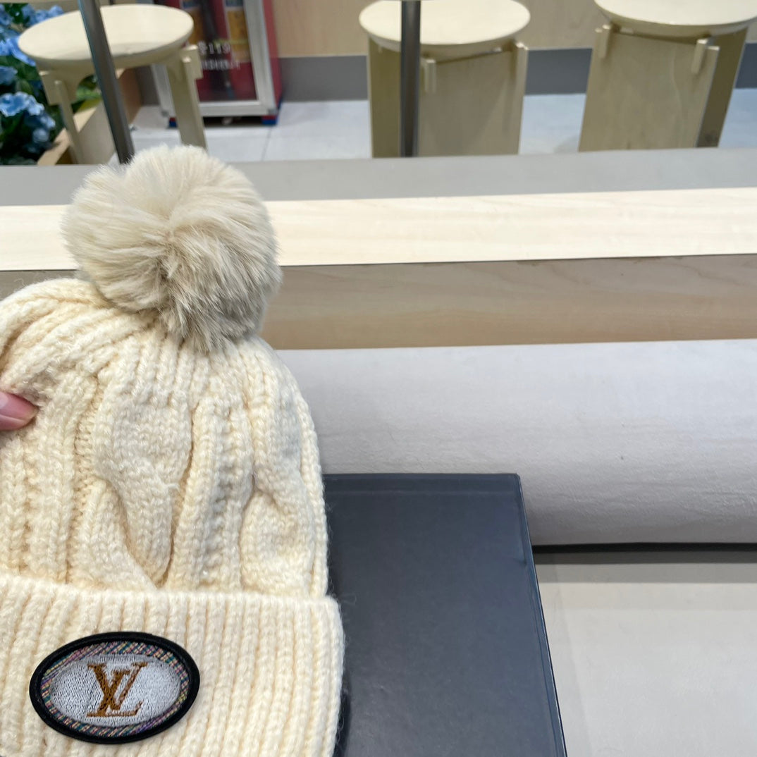 BEANIE HAT IN BEIGE WOOL 433484