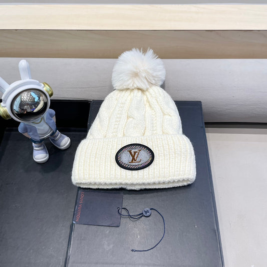 BEANIE HAT IN WHITE WOOL 433487
