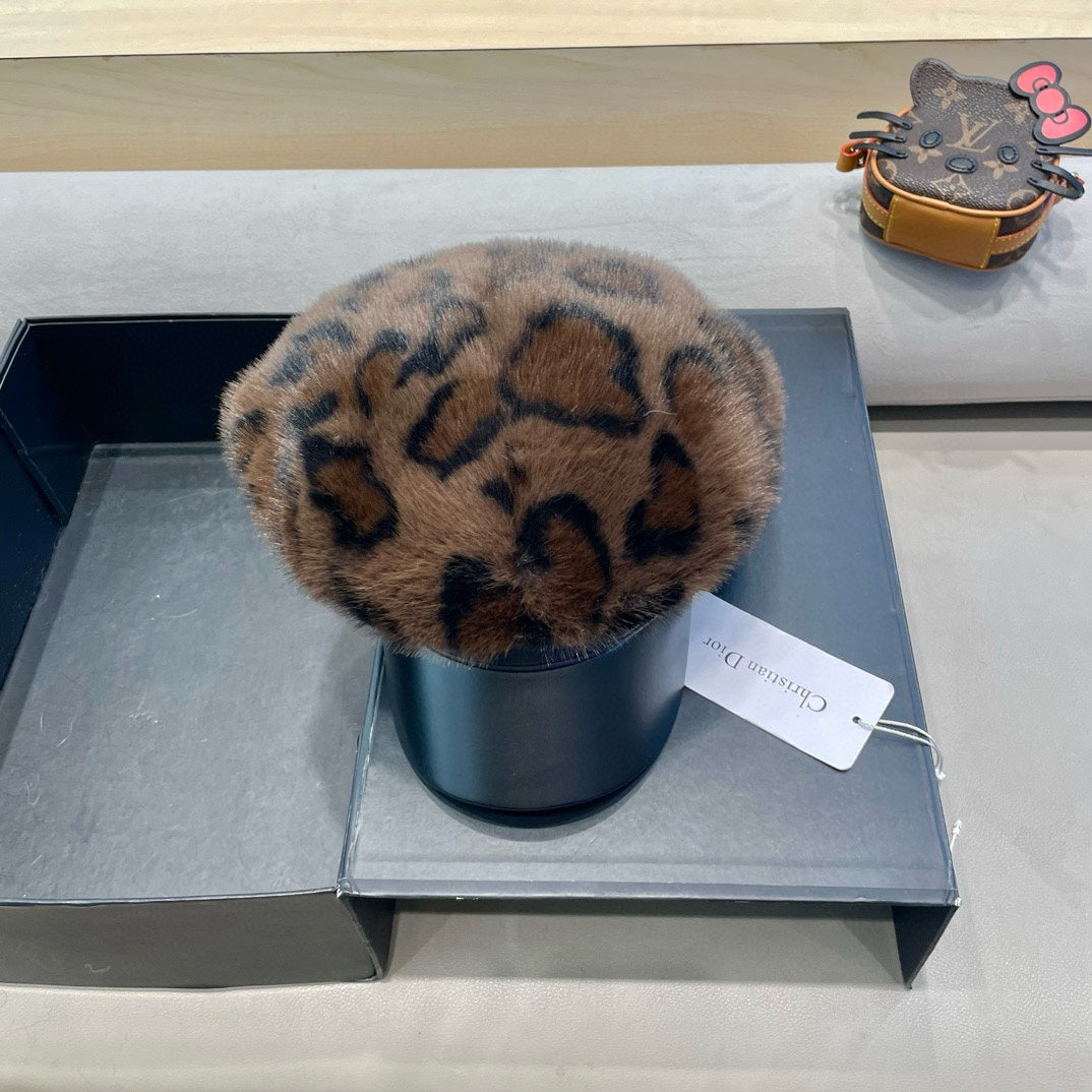 BAKER BOY HAT IN BROWN MINK FUR 438088