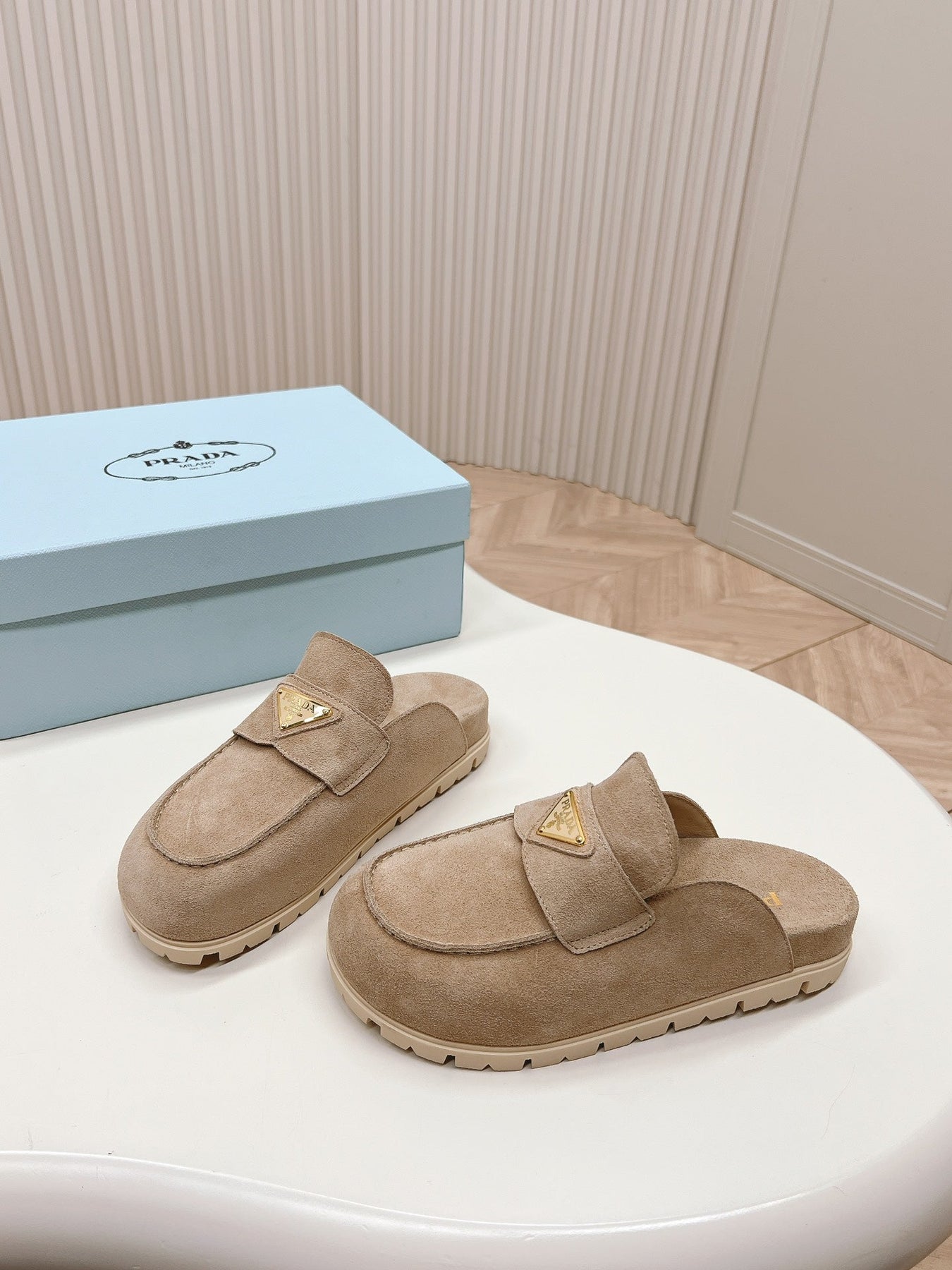 PRA SABOTS MULES LIGHT BROWN SUEDE