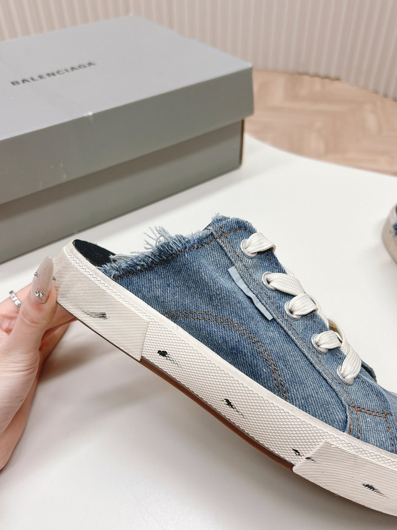 PARIS MULES IN BLUE DESTROYED DENIM AND RUBBER