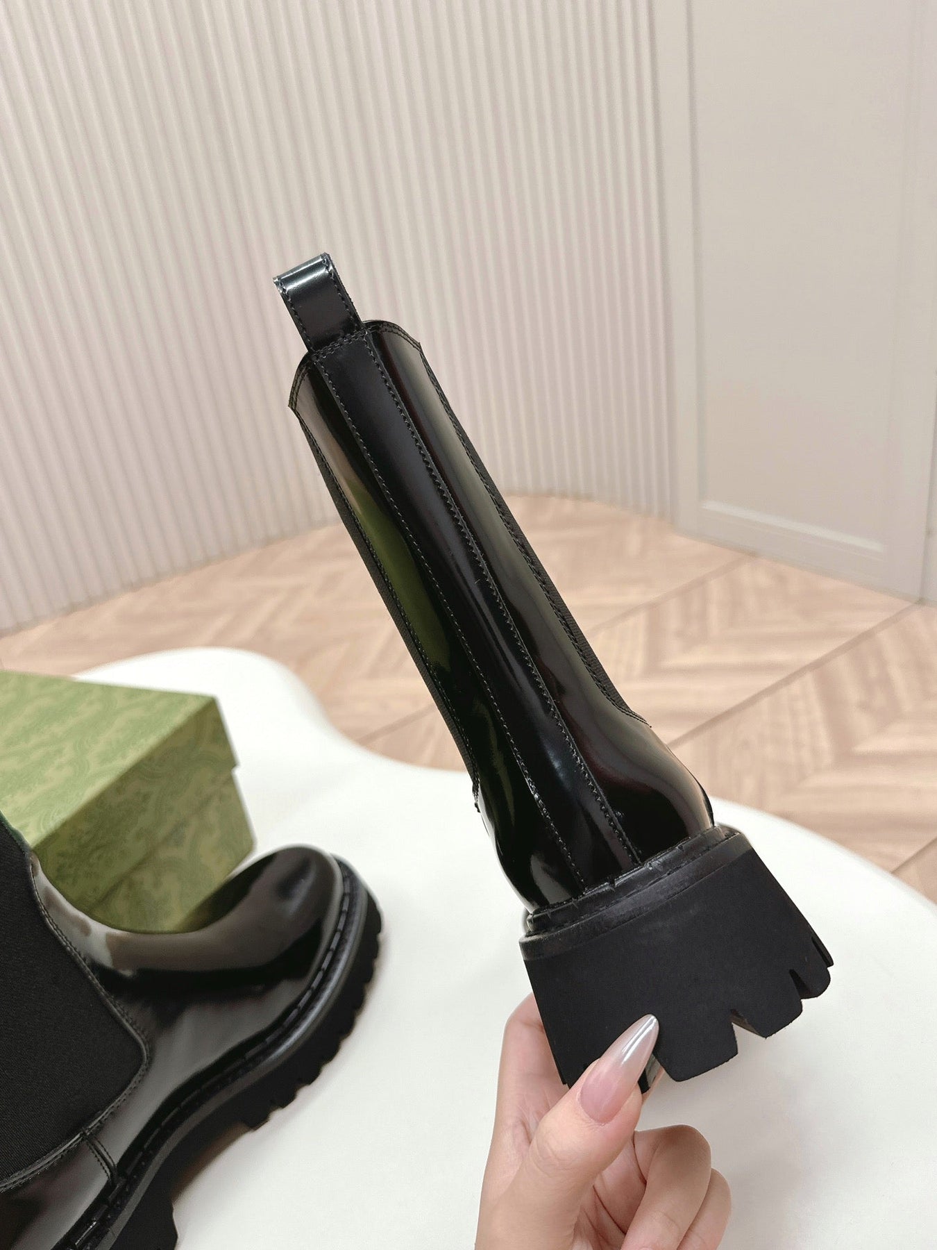 GG CLASSIC MARTIN BOOTS IN BLACK PATENT LEATHER