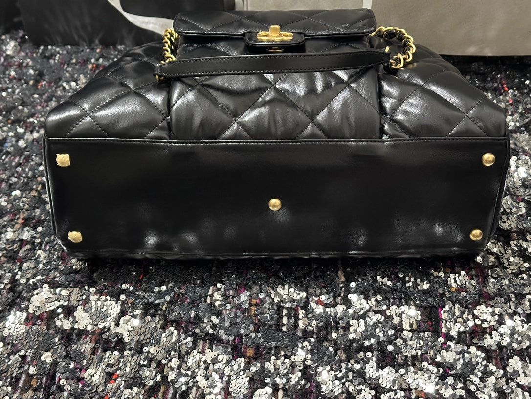 BOWLING BAG 44 IN BLACK SOFT LAMBSKIN GOLD HARDWARE