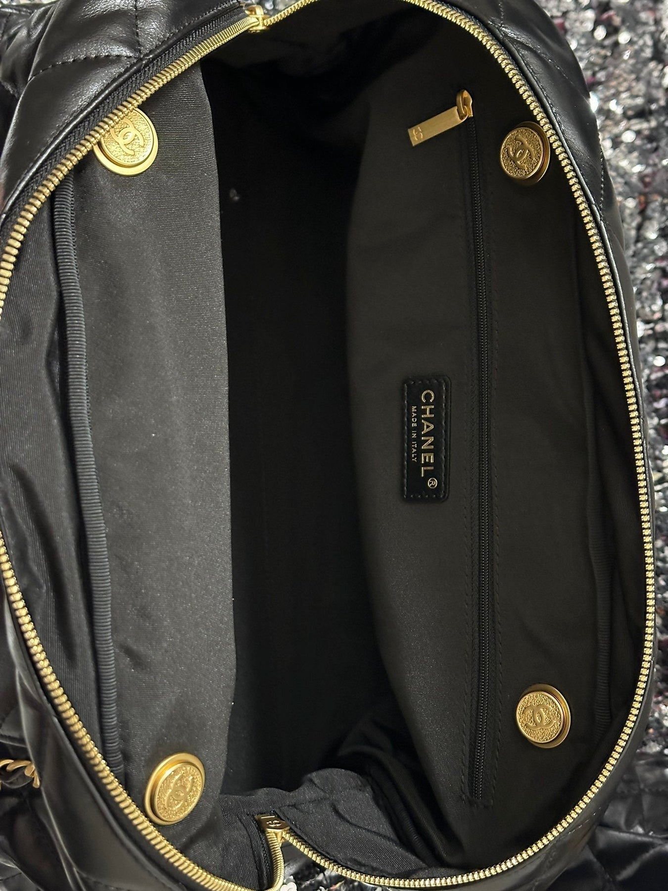 BOWLING BAG 44 IN BLACK SOFT LAMBSKIN GOLD HARDWARE