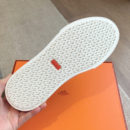 GAME SLIP-ON SNEAKER BLACK WITH TASSELS CALFSKIN