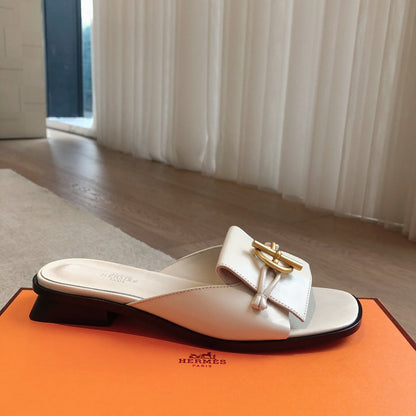 ISLE SANDAL WHITE CALFSKIN