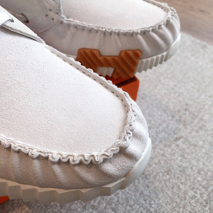 KETCH SNEAKER IN PALE GRAY SUEDE