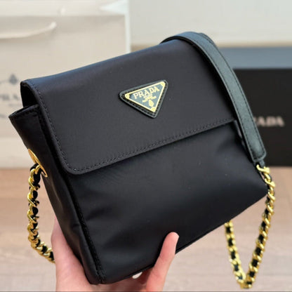 GOLD HARDWARE MINI BAG 18 IN BLACK RE-NYLON