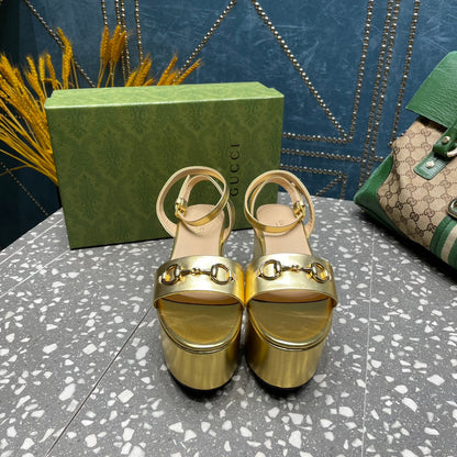GG HORSEBIT FLATFORM SANDAL METALLIC GOLD CALFSKIN