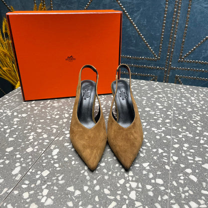 HIGH SLINGBACKS 7 CM IN CIDER BROWN SUEDE