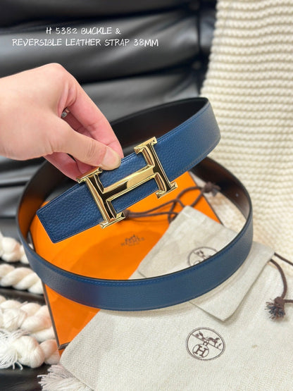 HM 5382 BELT GOLD BUCKLE & REVERSIBLE NAVY BLUE LEATHER STRAP 38MM