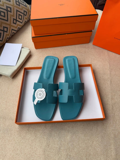 0RAN SANDALS IN SAPPHIRE BLUE CALFSKIN