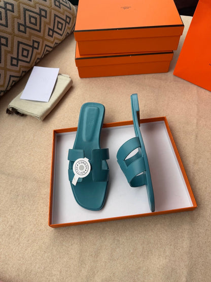 0RAN SANDALS IN SAPPHIRE BLUE CALFSKIN