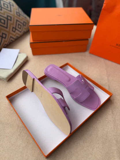 0RAN SANDALS IN LILAC PURPLE CALFSKIN