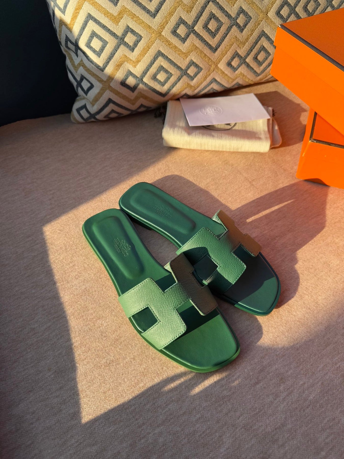 0RAN SANDALS IN HUNTER GREEN CALFSKIN