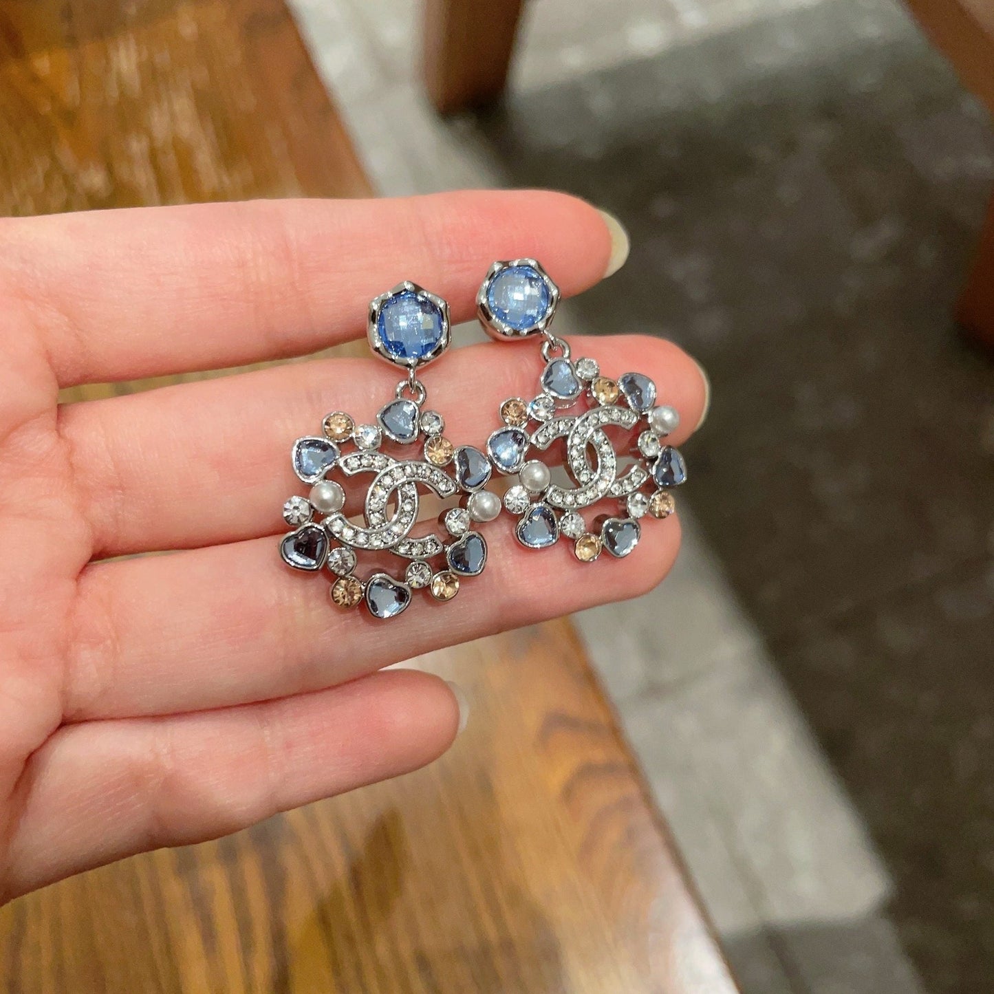 DOUBLE C STUD EARRINGS IN SILVER METAL WHITE PEARL GOLD AND BLUE STONES