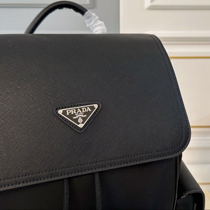 FRONT POCKET BACKPACK 42 IN BLACK CALFSKIN