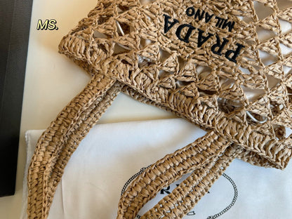 EMBROIDED LOGO TOTE BAG 32 IN BROWN WOVEN RAFFIA TRIANGLE PATTERN