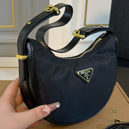 ARQUÉ SHOULDER BAG 23 IN BLACK RE-NYLON GOLD HARDWARE