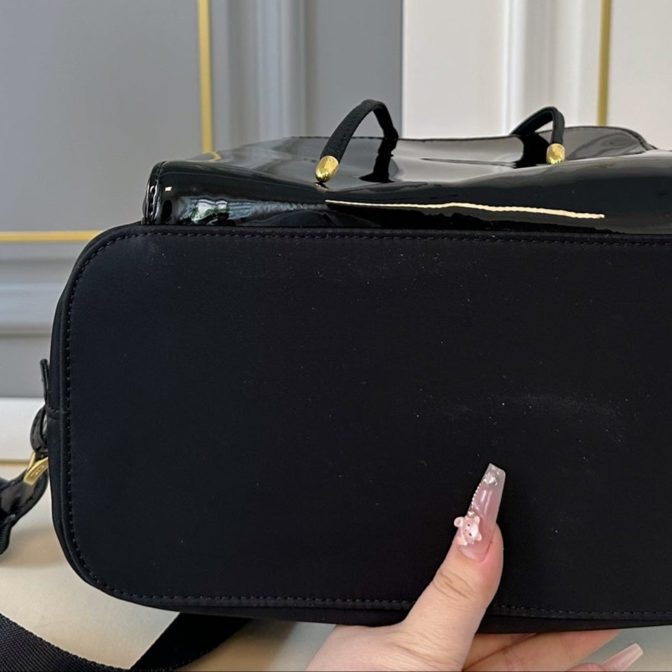 BACKPACK 30 IN BLACK RE-NYLON AND PATENT CALFSKIN GOLD HARDWARE