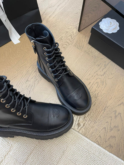 ANKLE BOOTS IN BLACK CALFSKIN 963004