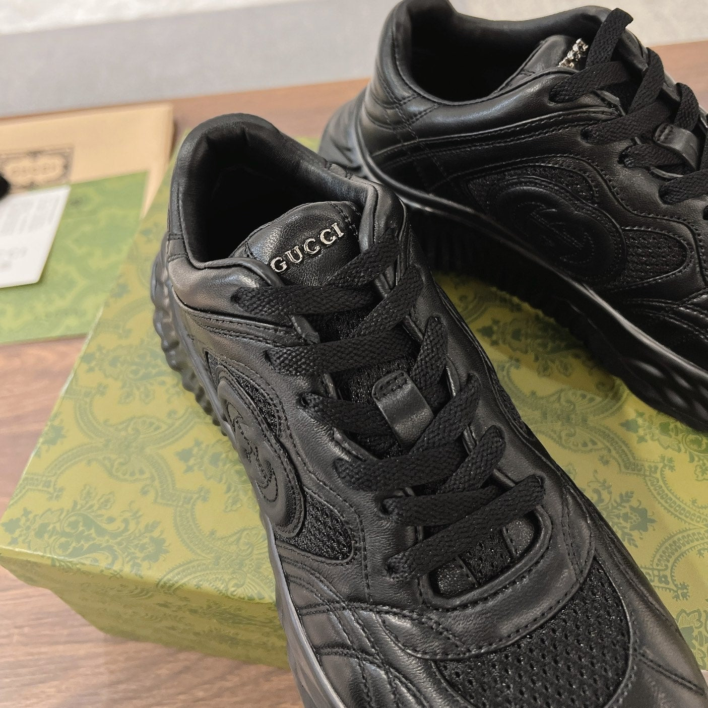 GG RIPPLE SNEAKER BLACK