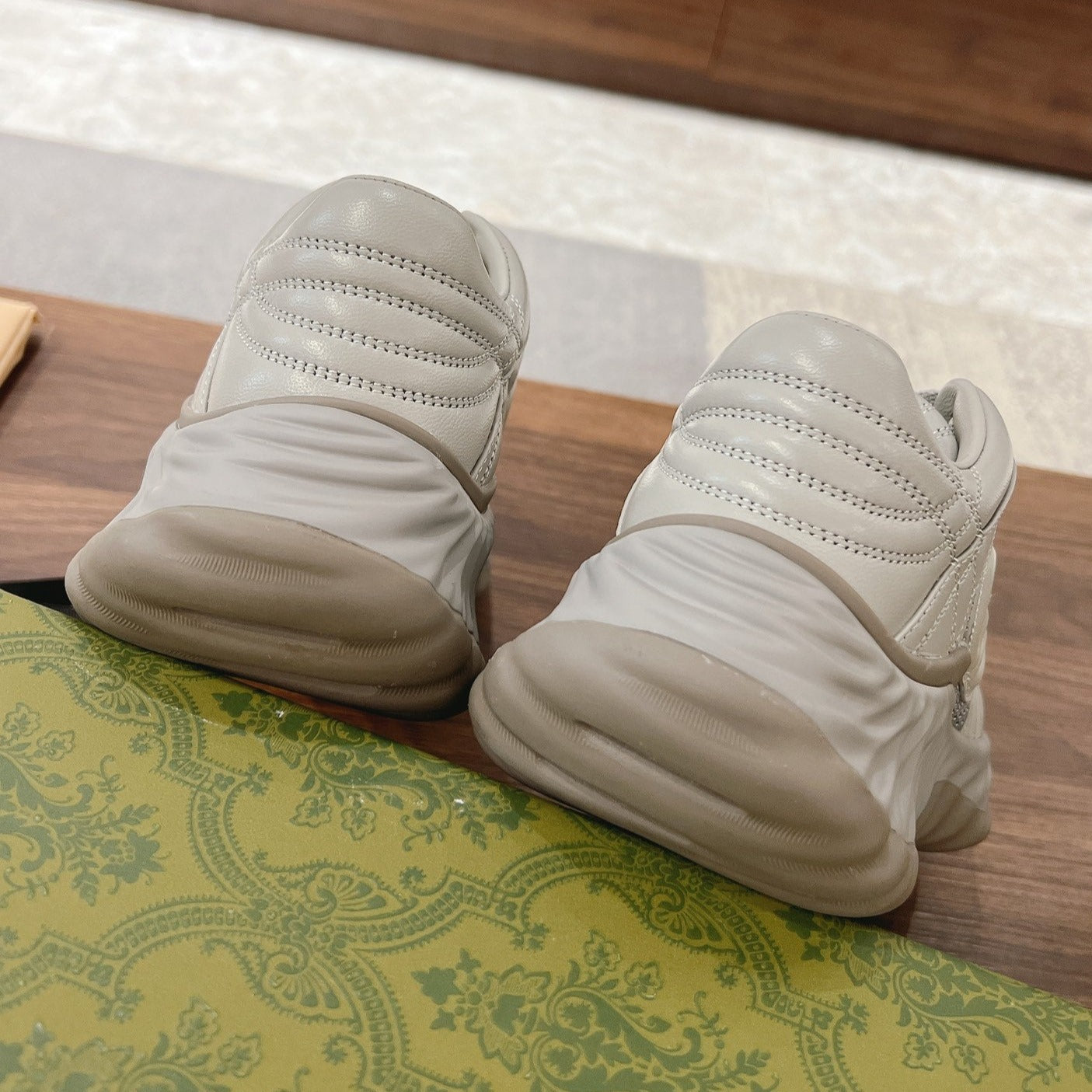 GG RIPPLE SNEAKER CLOUD GRAY